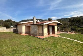 Villa Dora has Balcony rooms