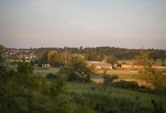 Allez Hopp Home has Balcony rooms