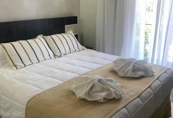 Glo apart hotel allows 18 year olds to book a room