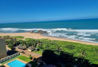 Stella Maris 104 Amanzimtoti has Balcony rooms
