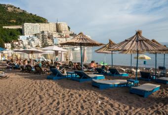 Guest House Plan B has Balcony rooms