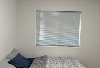 993 SW Junction Place allows 18 year olds to book a room