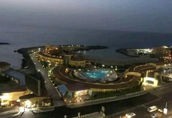                             has rooms with a private hot tub