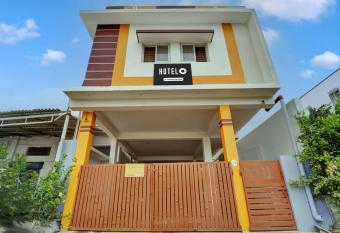 OYO Flagship 81226 Lara Stay Inn allows 18 year olds to book a room