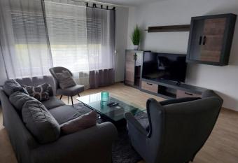 Bruchk  bel auch f  r Monteure has Balcony rooms