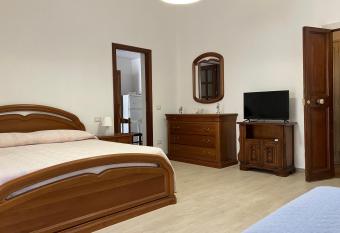 Balcone del Nespolo Guest House has Balcony rooms