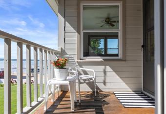 The Roost Condo 11 has Balcony rooms