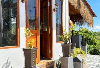 Penida Hills Hostel allows 18 year olds to book a room