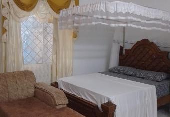 Raha Apartment allows 18 year olds to book a room