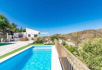 Casa Do  a Eva has Balcony rooms