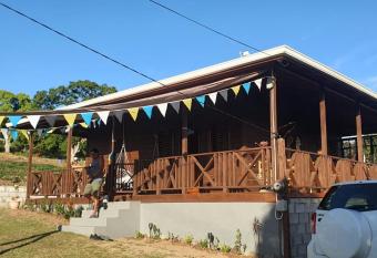 Chalet Gros Piton allows 18 year olds to book a room