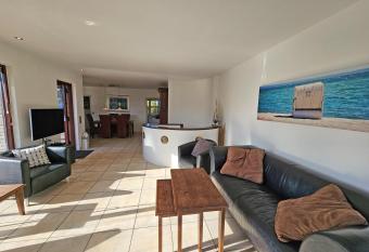 Ferienhaus Ostseeblick Sch  nhagen allows 18 year olds to book a room