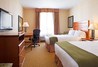 grande prairie hotels with jacuzzi rooms