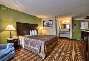 trucker hotels
