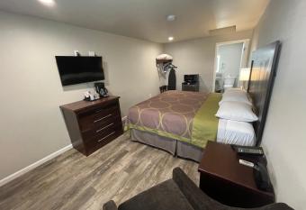 trucker hotels